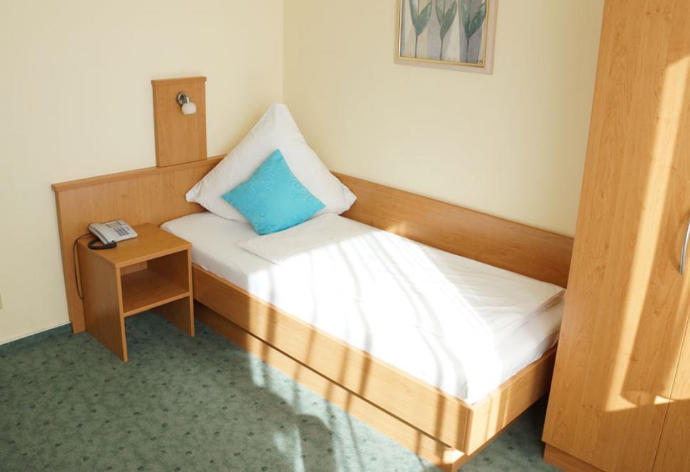 Stadthotel Бад Фалингбостел Стая снимка
