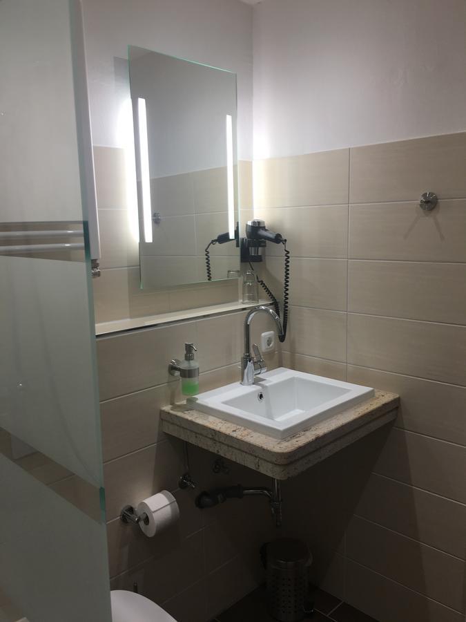Stadthotel Бад Фалингбостел Екстериор снимка