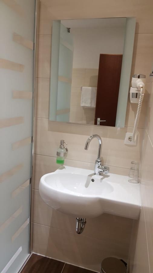 Stadthotel Бад Фалингбостел Екстериор снимка