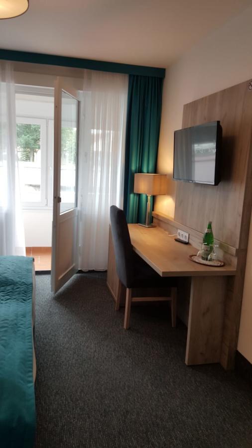 Stadthotel Бад Фалингбостел Екстериор снимка